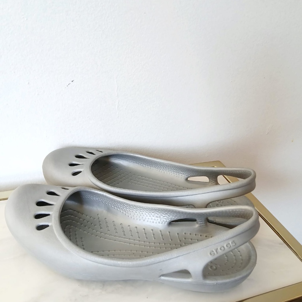Crocs Classic Gray Clogs Sz 10W Slip-On Comfort Shoes